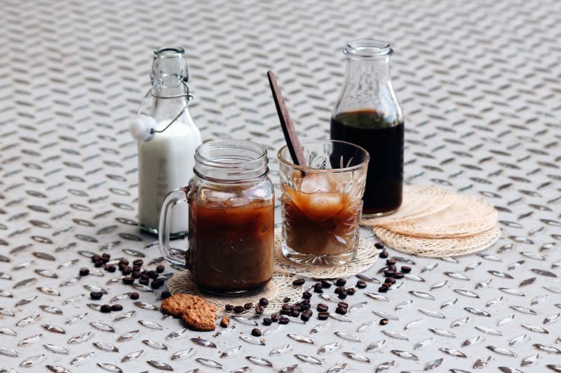 Kylmäuutettu kahvi eli cold brew coffee