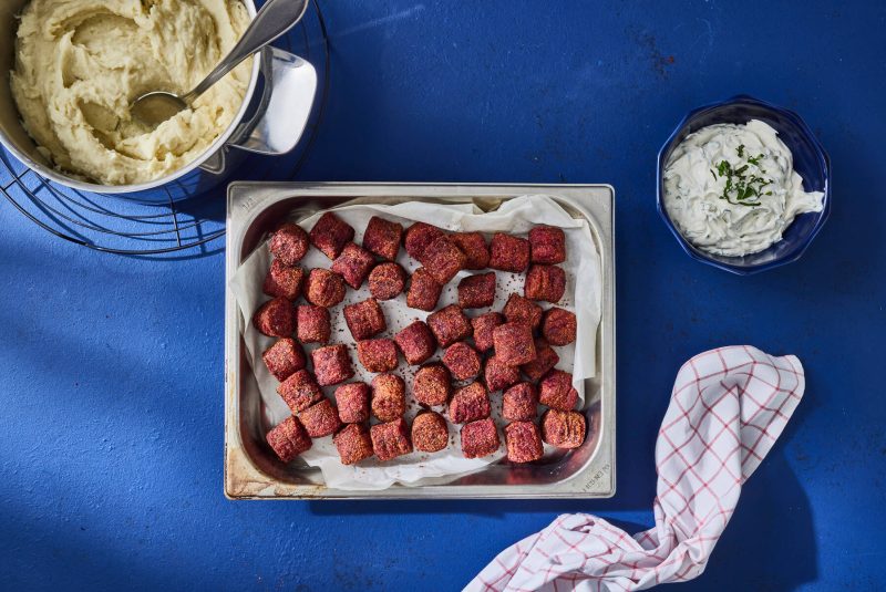 Punajuurikroketteja ja vegaanista perunamuusia